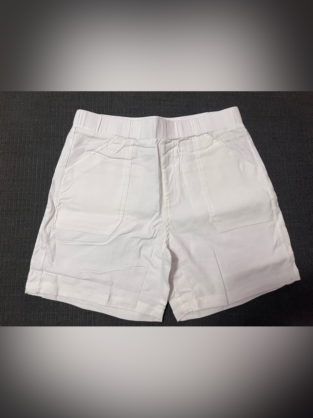 White Casual Elastic Waist Shorts New